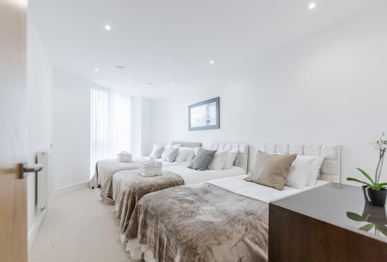 Luxury Stratford Apartment ลอนดอน ภายนอก รูปภาพ