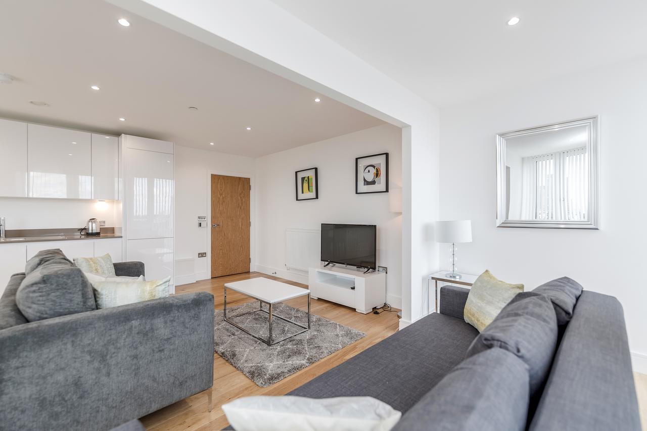 Luxury Stratford Apartment ลอนดอน ภายนอก รูปภาพ