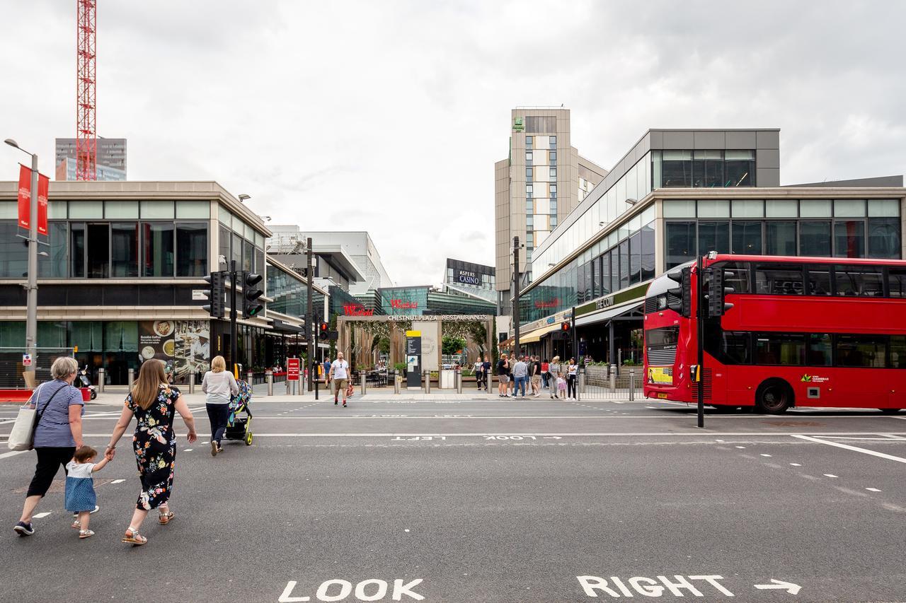 Luxury Stratford Apartment ลอนดอน ภายนอก รูปภาพ